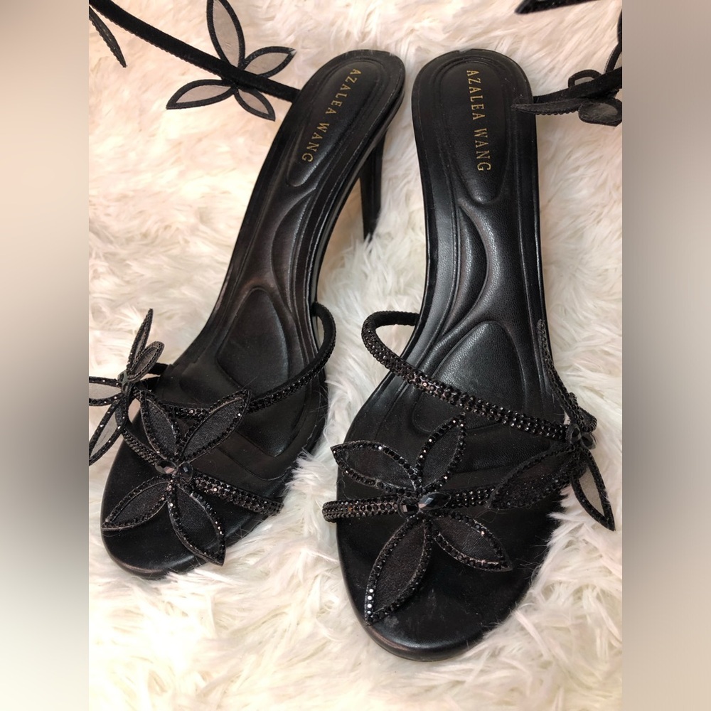 Azalea Wang Black Wrap-Around Sandals with Butterfly accent size - Picture 6 of 15